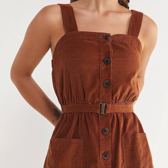 ❌ SOLD ❌ Urban Buttondown Red Corduroy Dress - Picture 9 of 11